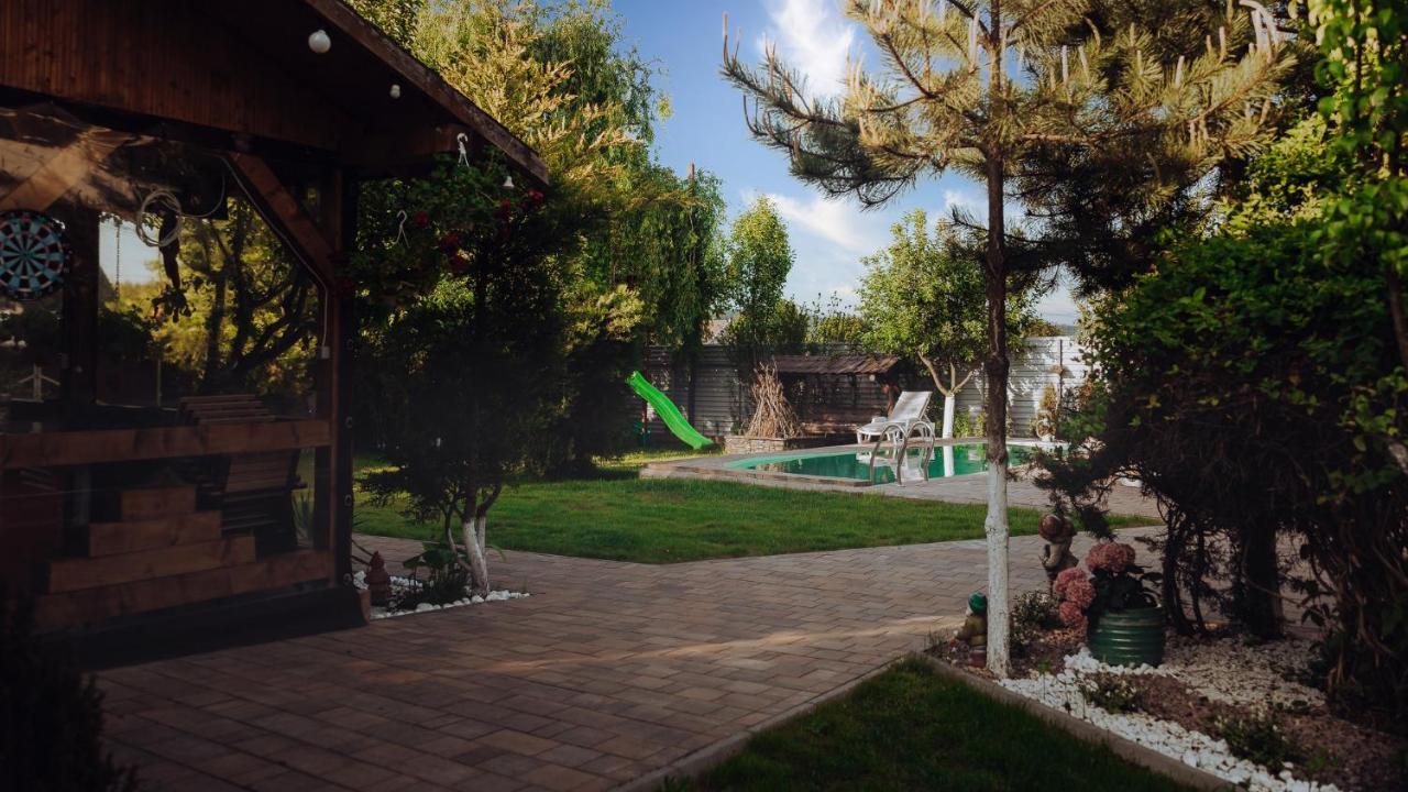 Casuta De Sub Deal - Ciubar Si Piscina Villa Măgura Exterior foto